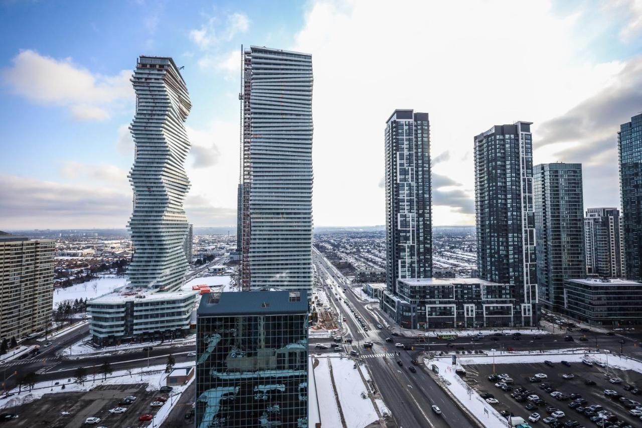 Luxury Apartments In Mississauga Esterno foto